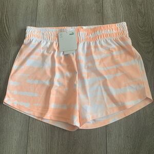 Puma girls shorts perfect to use for any sport practice Size XL(16)